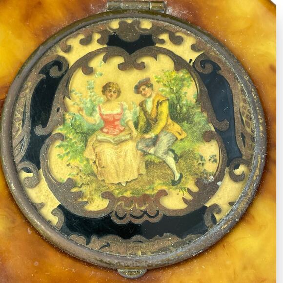 Antique Victorian Celluloid Faux Burl Wood Lovers Couple Nice Wool Puff Compact - Picture 4 of 5